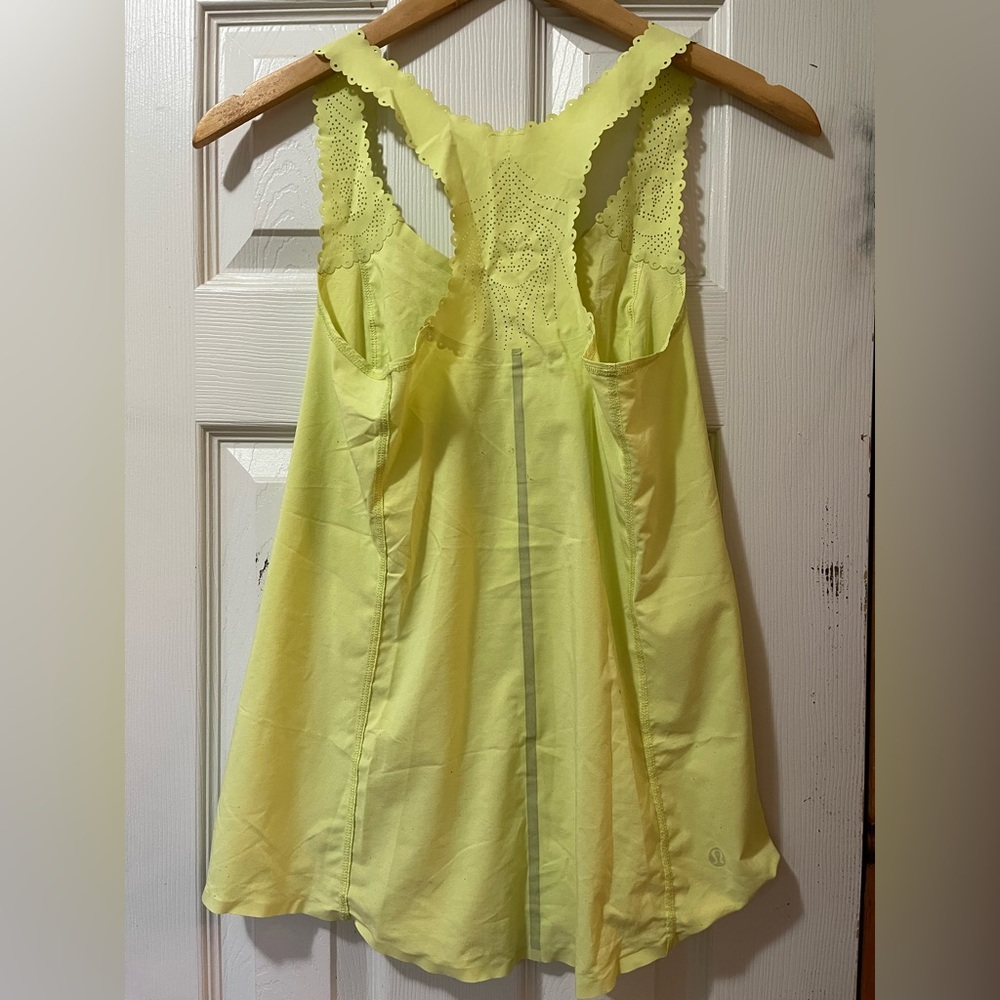 Lululemon Yellow Athletic Shorts - Picture 4 of 5